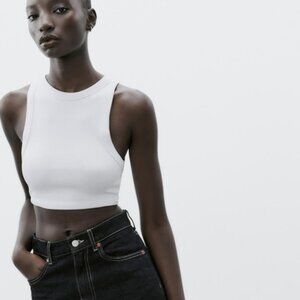 Cropped ribbed knit top